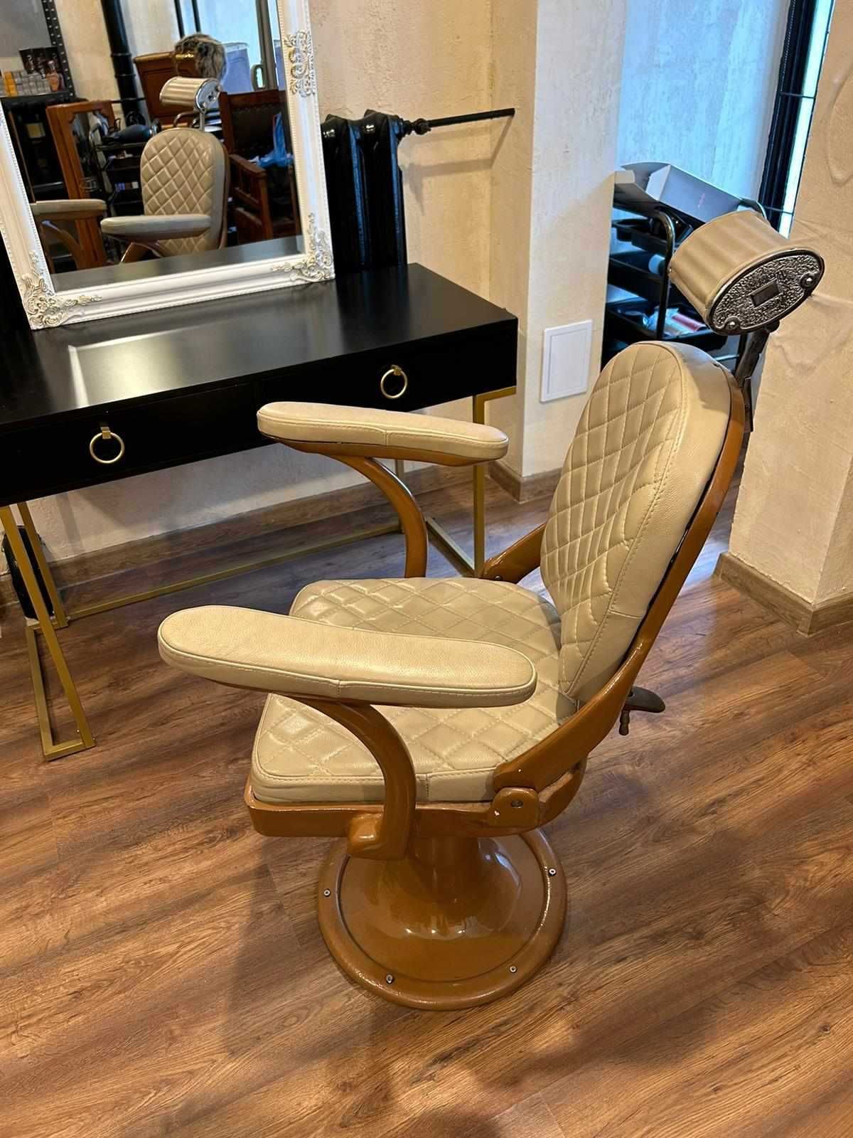 Oryginalne fotele barberskie z lat 70-tych