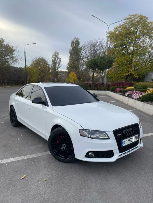 Продам Audi a4 b8