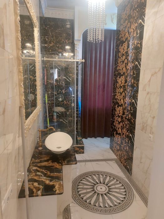 Сдам дом м.Хол.Гора 10мин