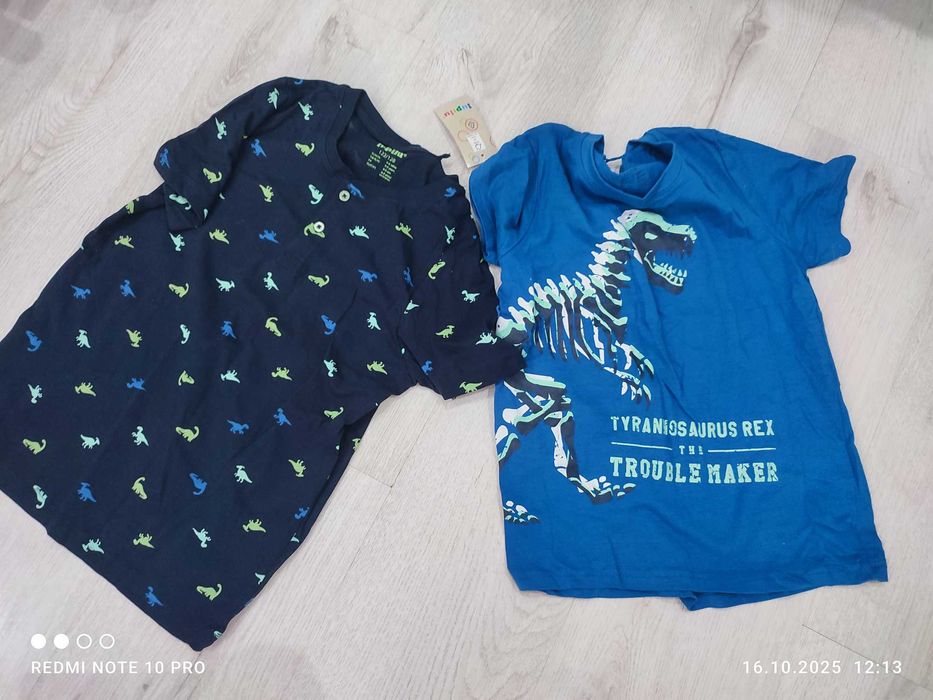 Bluzki kupiły Lidl 122/128 nowe z metką dinozaur dwupak chłopiece