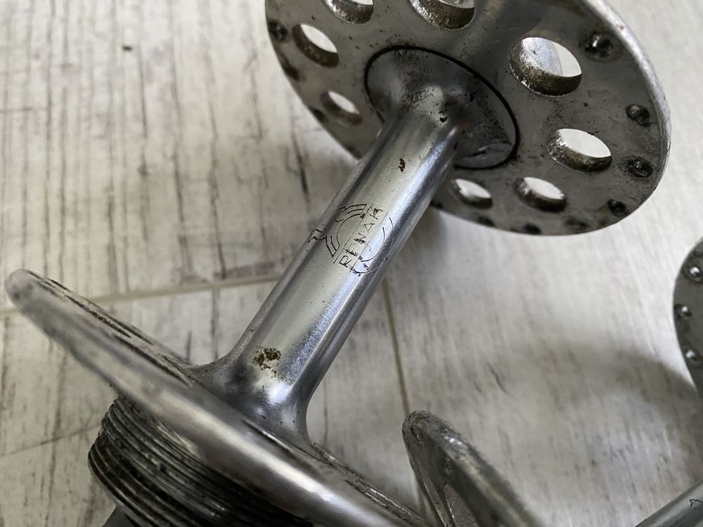 Piasty torowe Renak made in DDR wysoki kołnierz ala Campagnolo FWB
