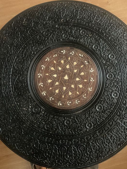Mesa de centro em pau preto