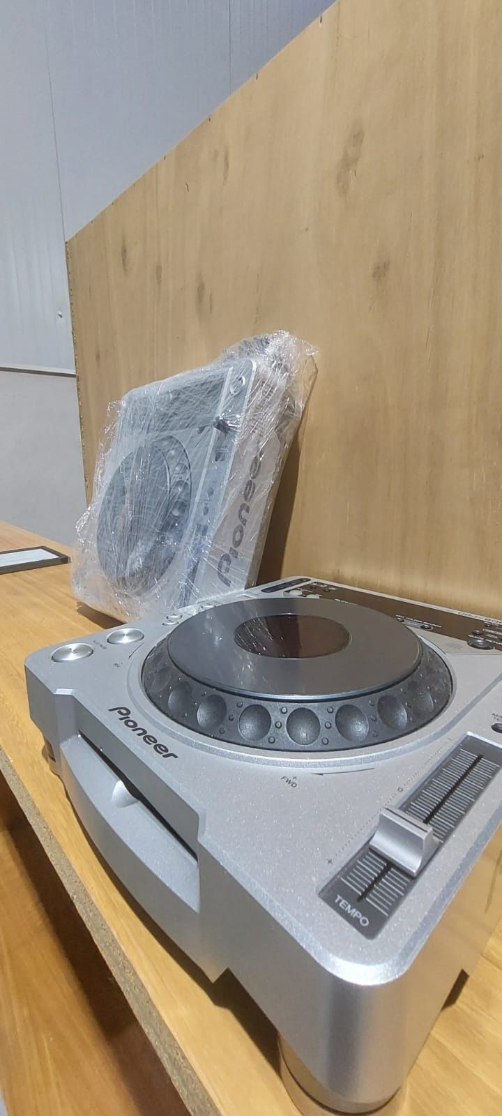 Equipamento som em bom estado
