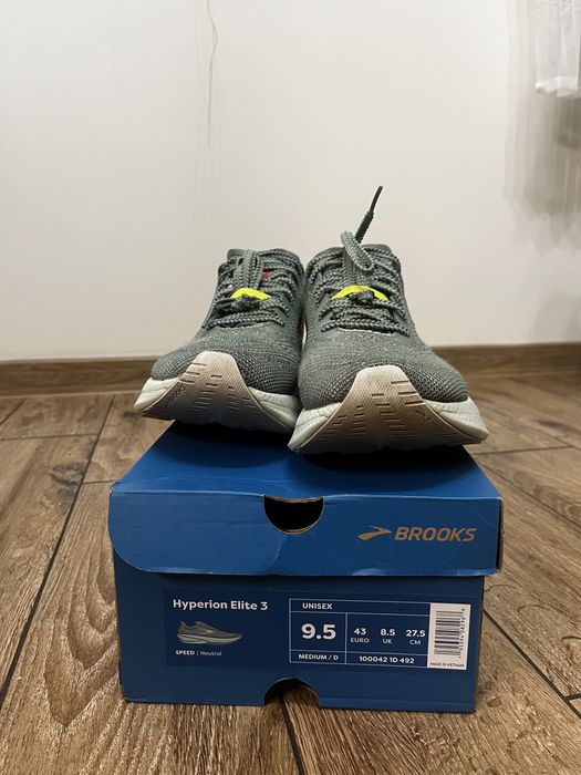 Buty do biegania Brooks Hyperion Elite 3 z karbonem