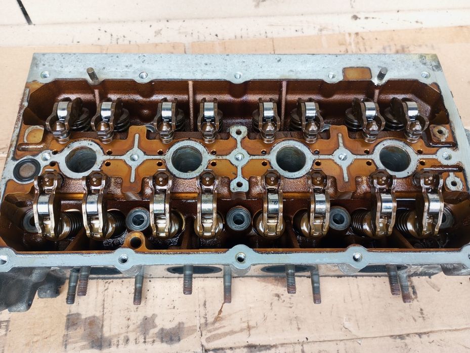 Гбц головка 1.4 1.6 FSI Golf 5 Passat B6 Touran Audi A3 Octavia