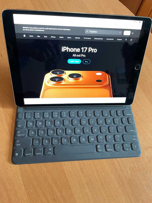 iPad Pro 10.5. 256 Gb.+ Ipad Pro Smart Keyboard