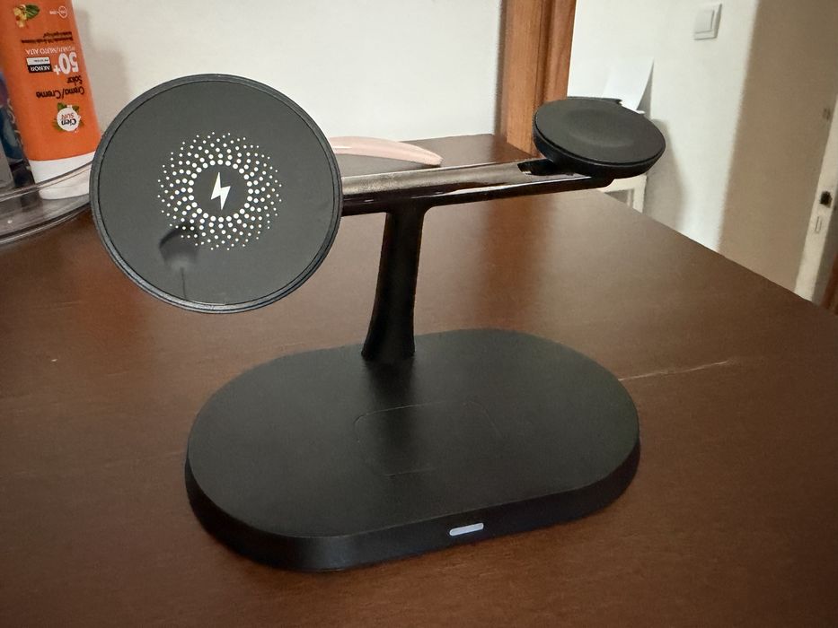 Docks para iphone, apple watch e airpods