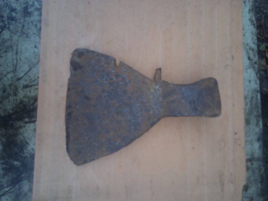 Сокира   велика.