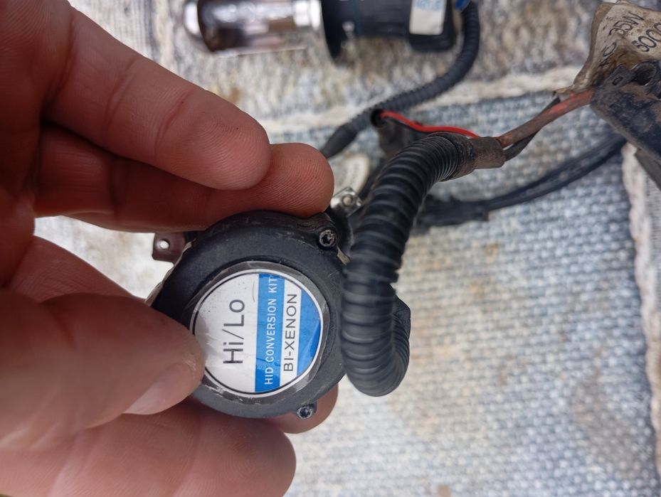 Авто лампы bi-xenon h4