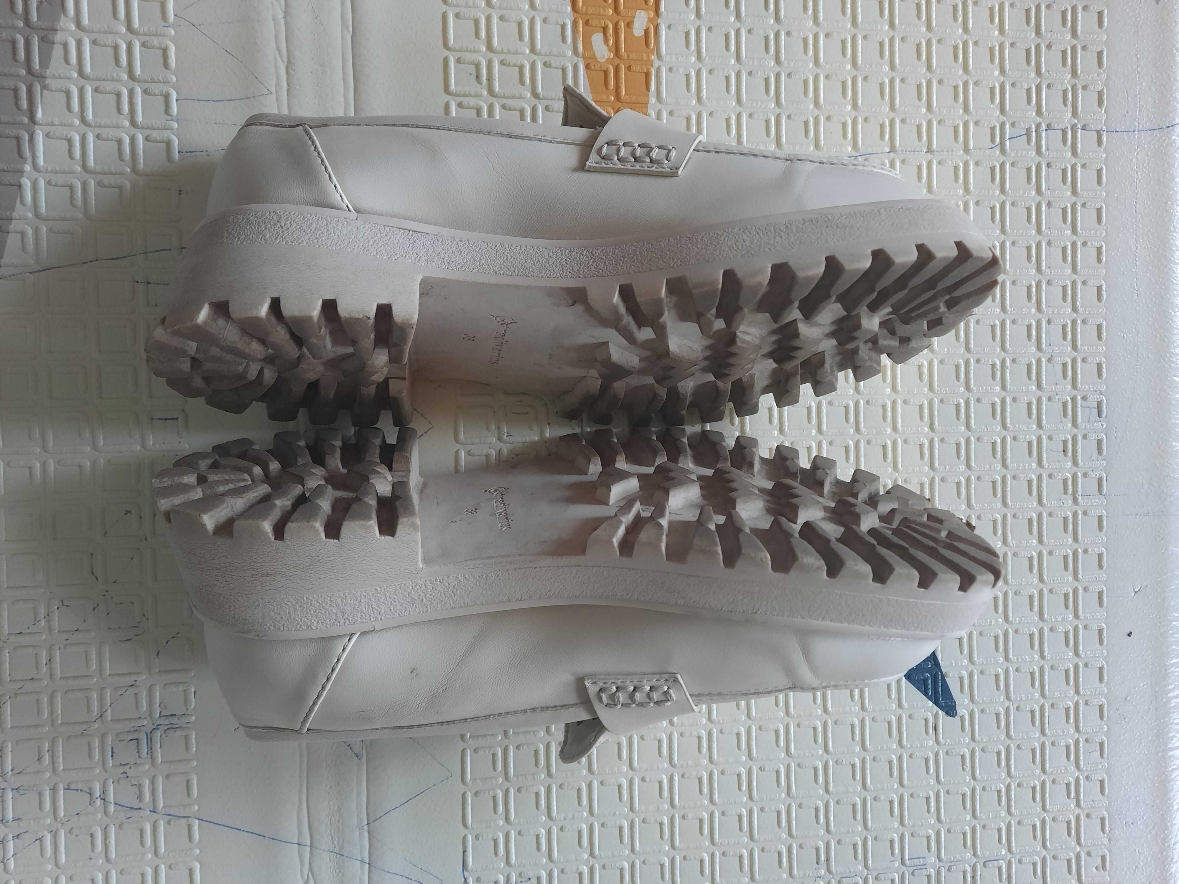 Buty mokasyny Stradivarius rozmiar 38