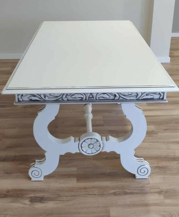 Mesa de Jantar Lacada