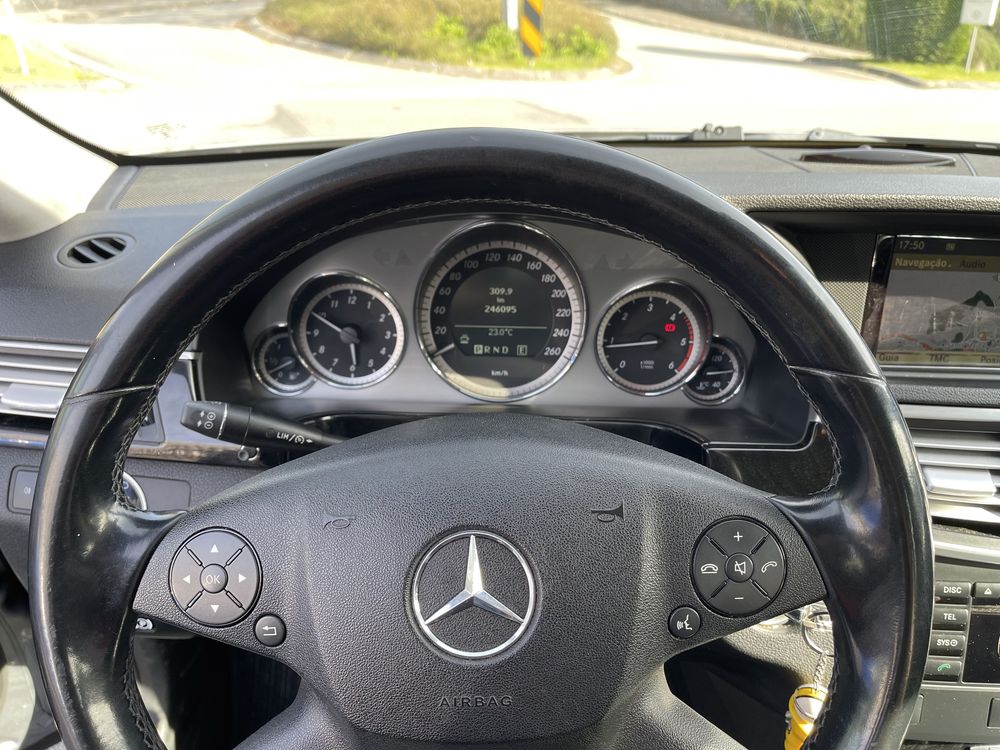 Mercedes Benz E220 Avantgarde