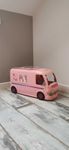 Kamper Barbie z basenem