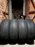 Opony zimowe Continental 235/65/17.