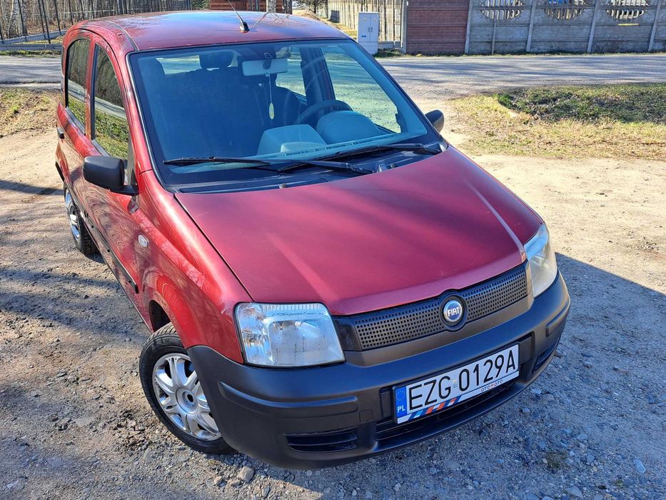 Sprzedam ładnego Fiata Panda 1.1 benzyna 2005r