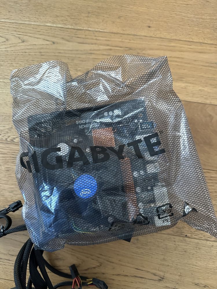 Komputer intel I5 6400 + asrock h 110 m + 16 gb ram + stock cooler
