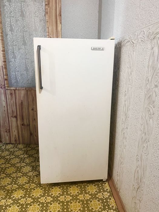 Продам холодильник « Днепр 2»