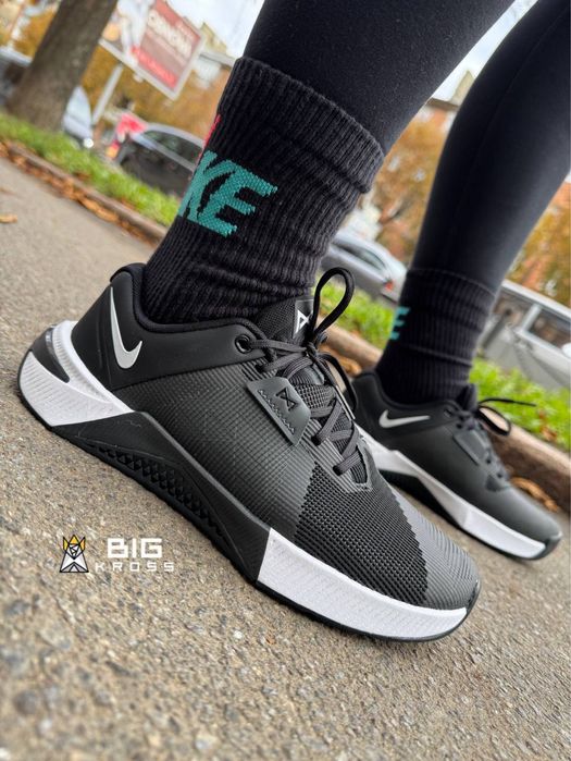 Жіночі кросівки Nike metcon 10 (HQ2620-001)