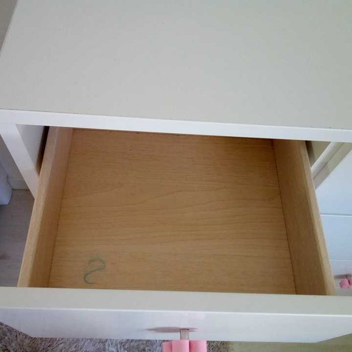 Cómoda de quarto branca