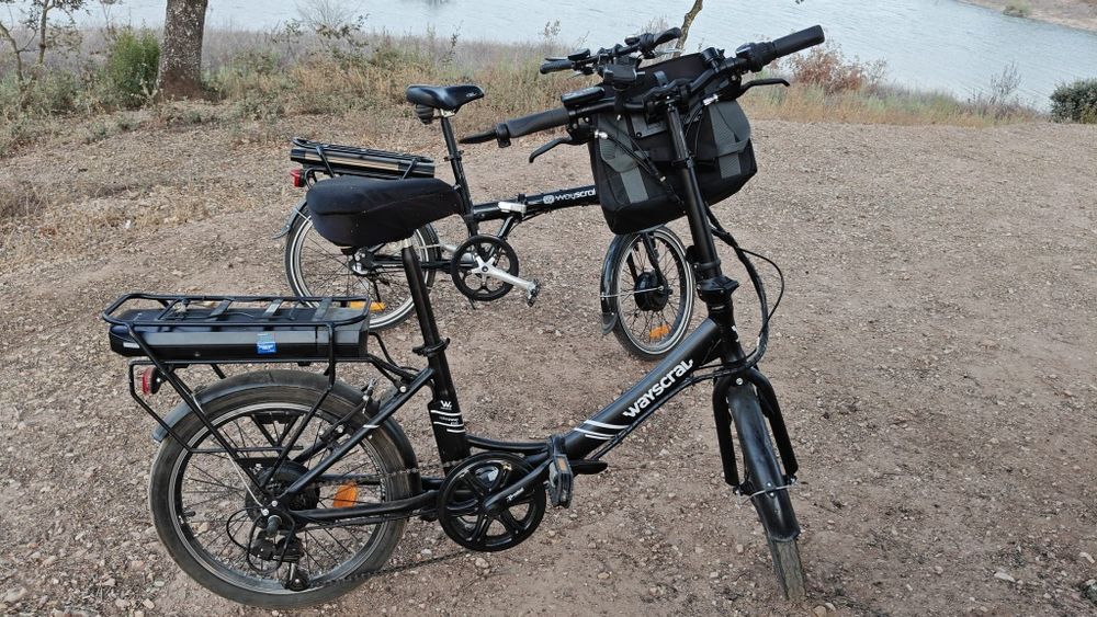 Bicicletas elétricas, duas
