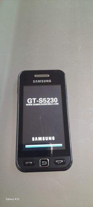 Samsung GT-S5230.