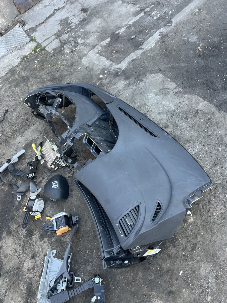 Kokpit deska rozdzielcza airbag honda civic 8 viii ufo pasy poduszki