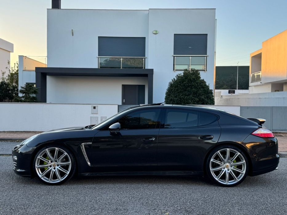 Porsche Panamera 3.0 platinum edition