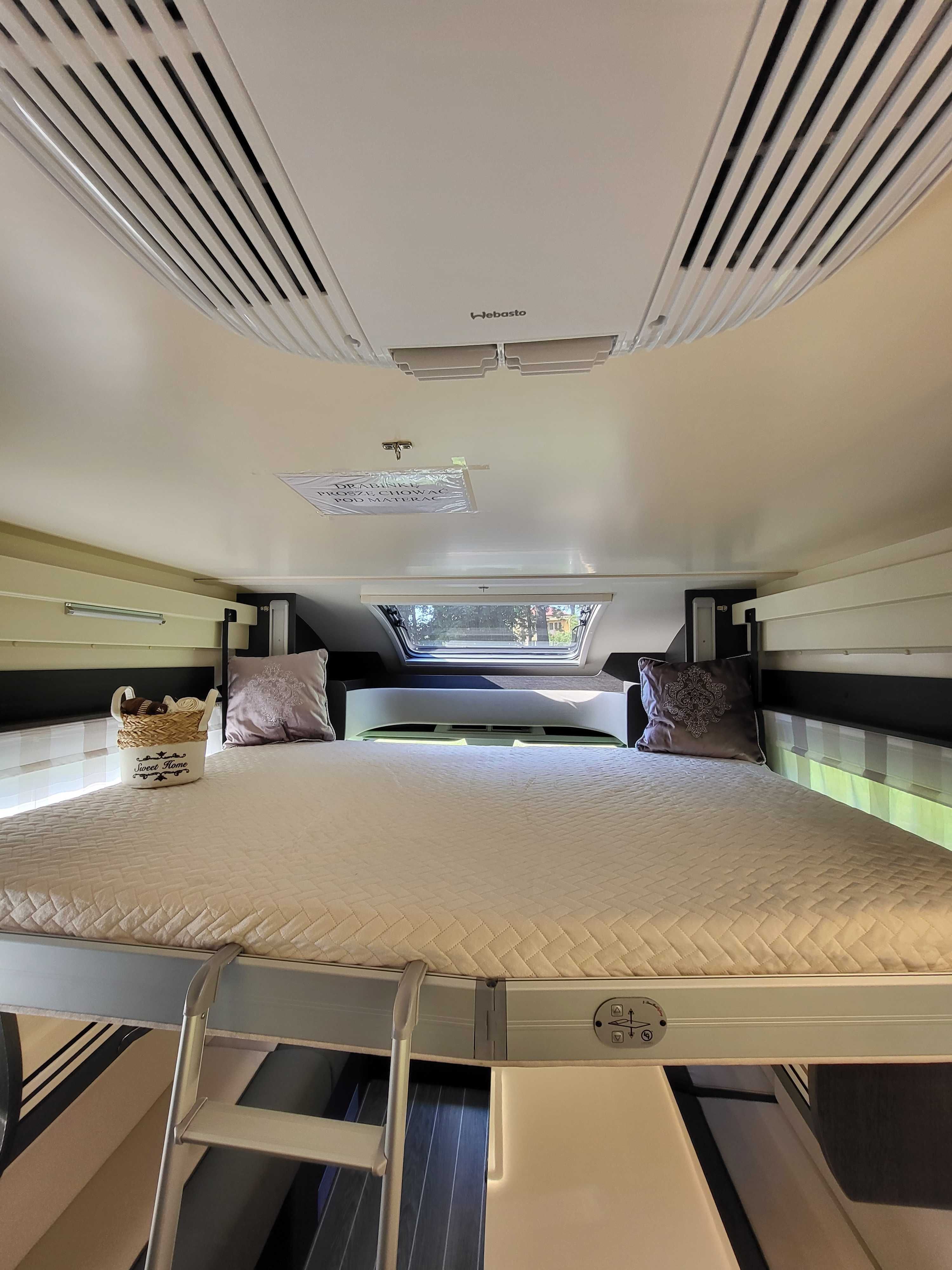 Kamper Wynajem VIP 6 Duży Salon Bogate Wyposażenie do Wynajęcia Camper