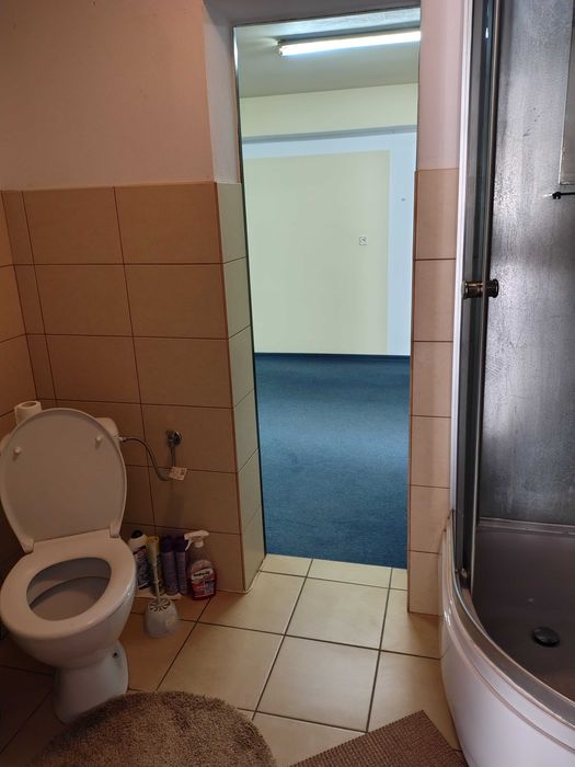 Wynajmę lokal usługowo-handlowy 150m2