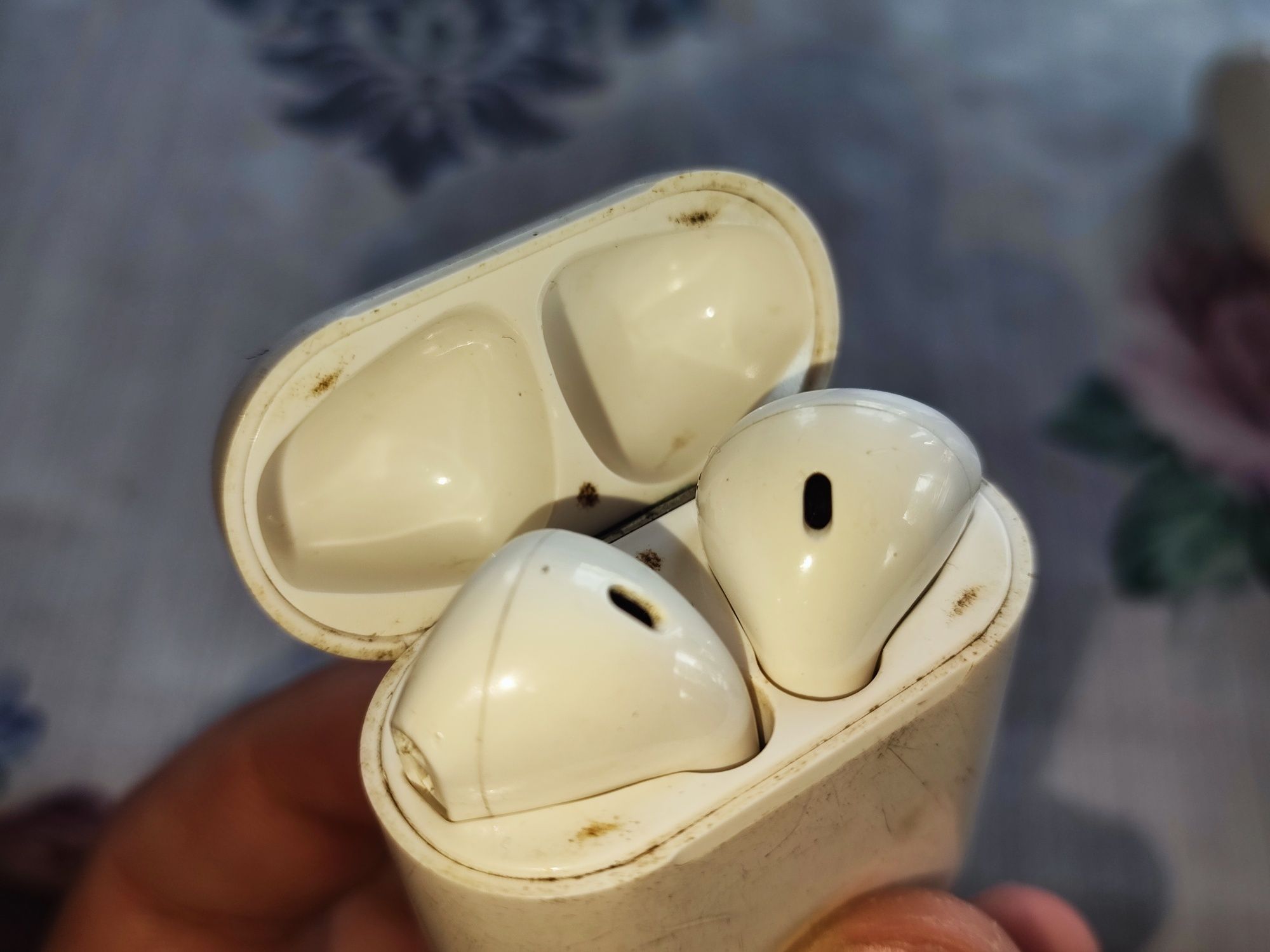 Навушники Airpods (під запчастини)