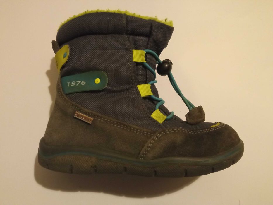 Primigi kozaki chłopięce. Gore-tex. rozmiar 25