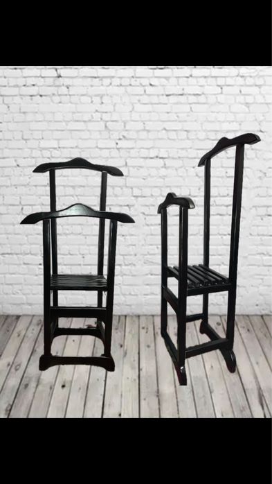 Вішалка для одягу