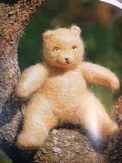 Książka Wool Toys & Friends - Needle Felting Book Laurie Sharp nowa