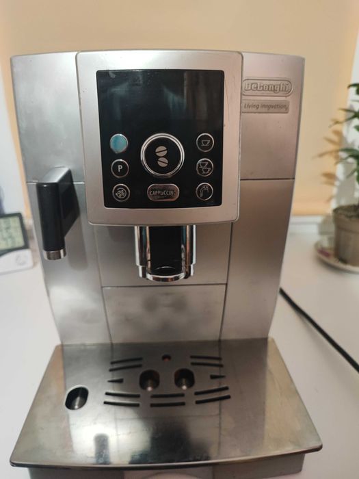 Кавомашина Delonghi 23.450 import