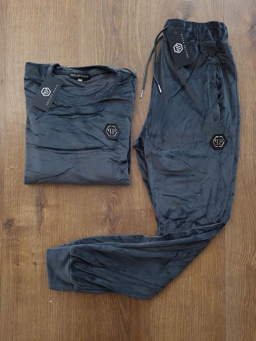 Dresy welurowe damskie