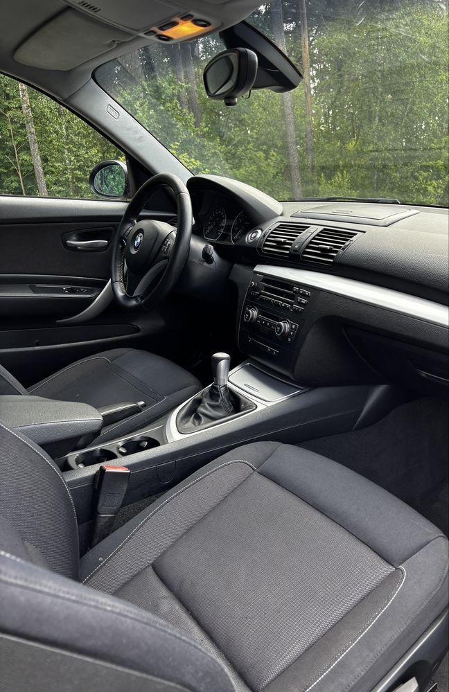 Bmw e81 coupe 118i 143konie