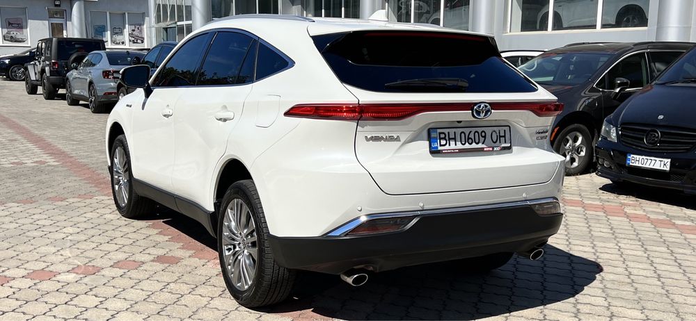 Toyota Venza Limited HYBRID 2020