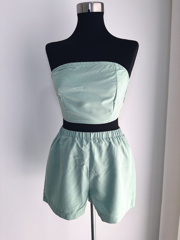 Conjunto 3 peças (blazer, top, calçao)  - novo