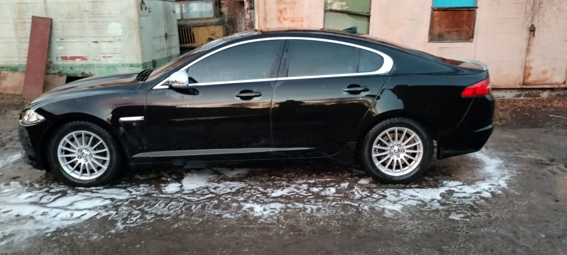 Jaguar XF 2.2D 2013 10200$ торг.