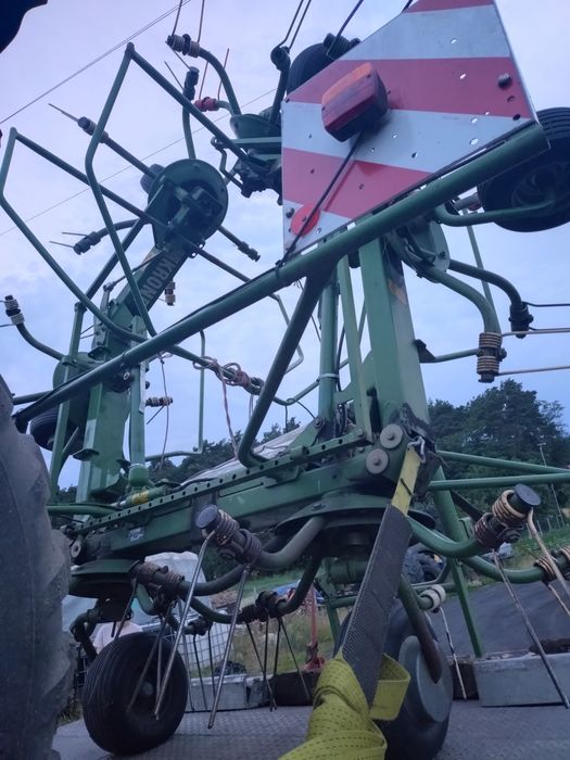 Przetrząsarka Krone KW 6.70