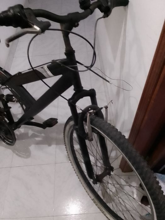 Bicicleta roda 26 c/amortecedor