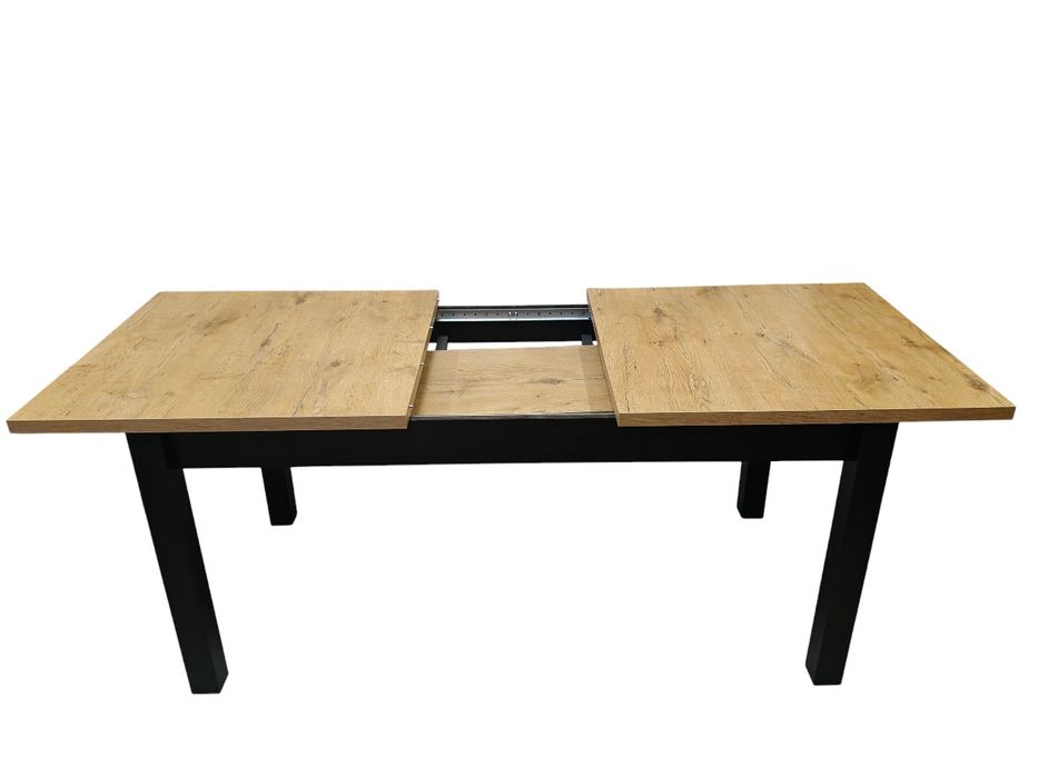 Stół rozkładany z krzesłami