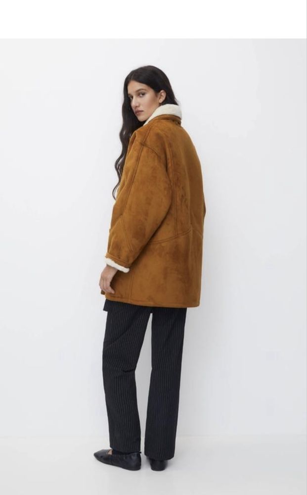 Дубленка коричнева, розмір хс-с-м pull&bear