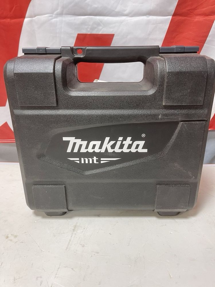 Дрель ударная Makita M8103KX2