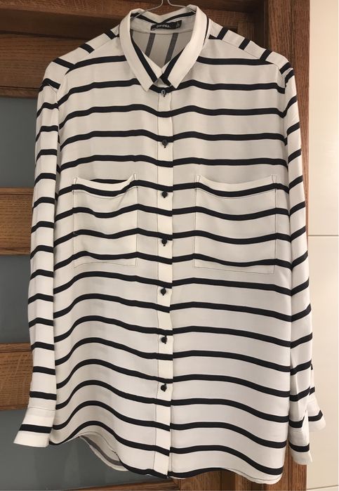 Bershka, bluzka koszulowa w czarno-białe paski