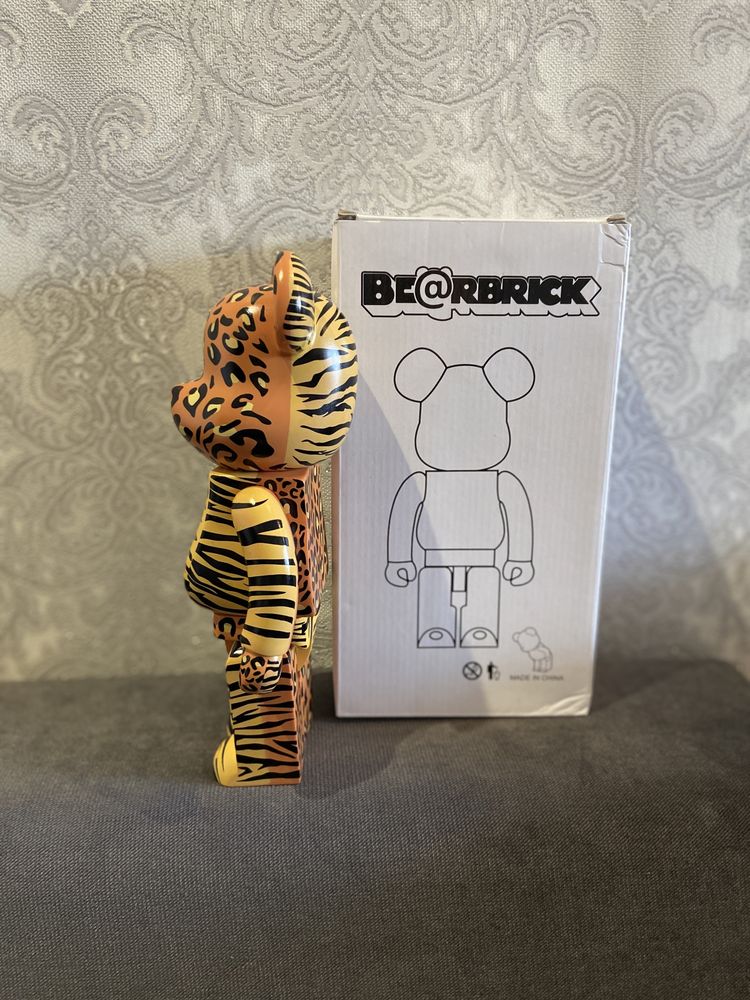 Колекційна іграшка BEARBRICK Atmos 28см бірбрік беарбрик