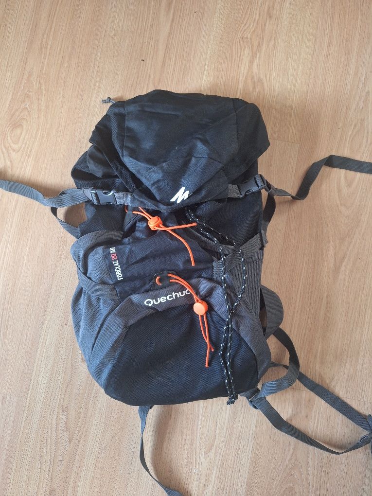 Mochila quechua Forclaz 20 AIR