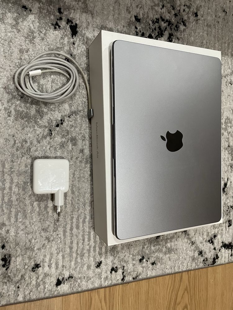 MacBook Air M2 2022