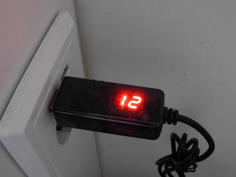 Zasilacz konwerter USB DC z 5V do 9V 1A i 12V 0,8A LCD