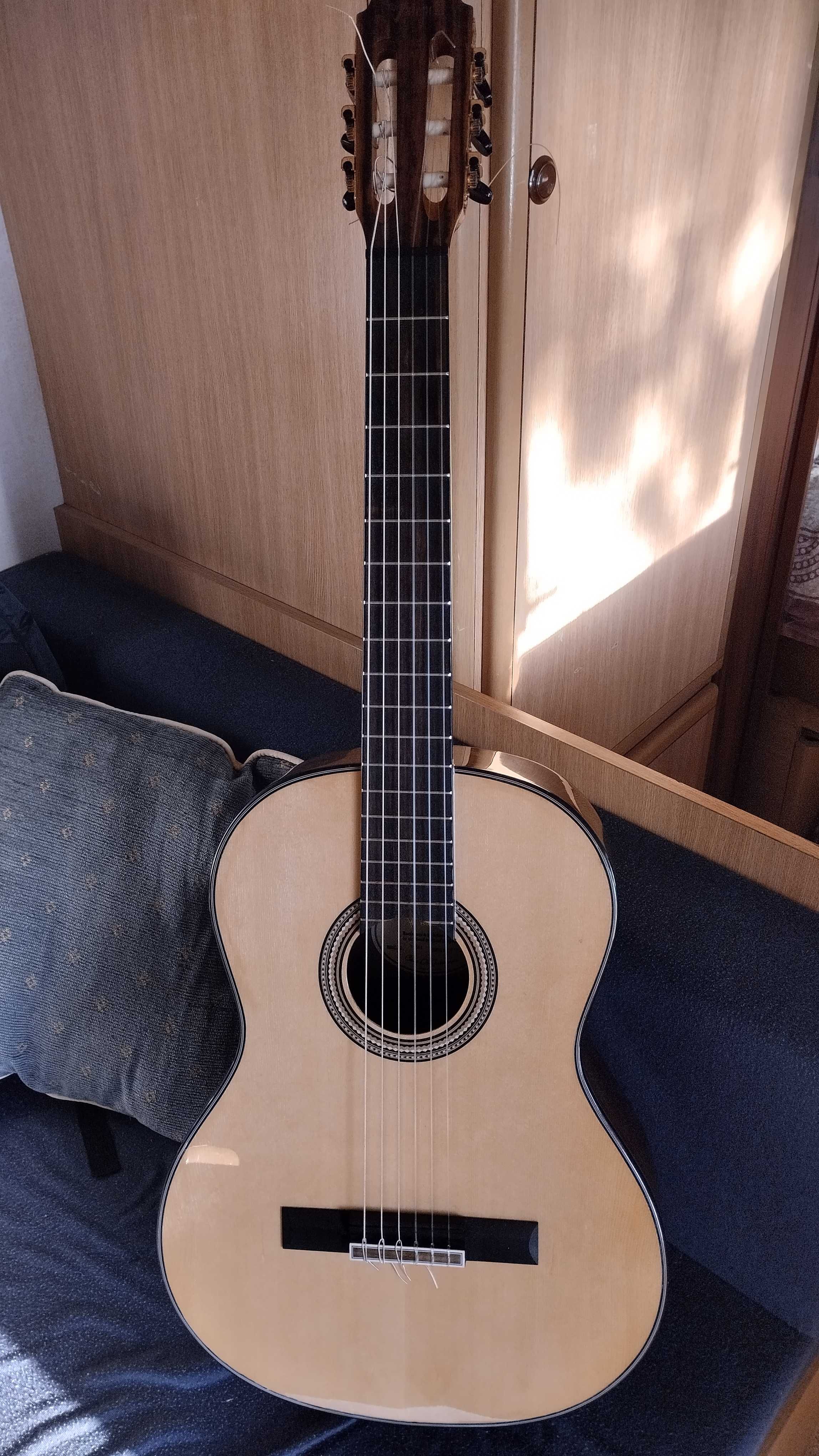 Guitarra española clasica